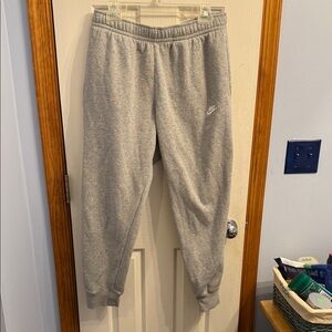 Nike Men's Gray Sweatpants